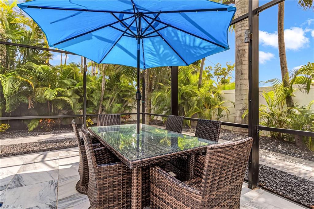 LAGUNA SHORES - Residential