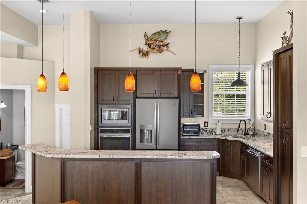 MARSH POINTE - Residential