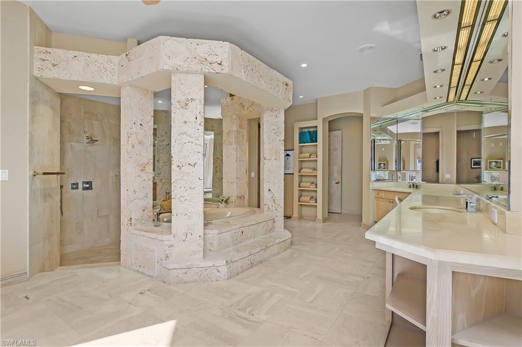 IBIS COVE AT BONITA BAY - Residential