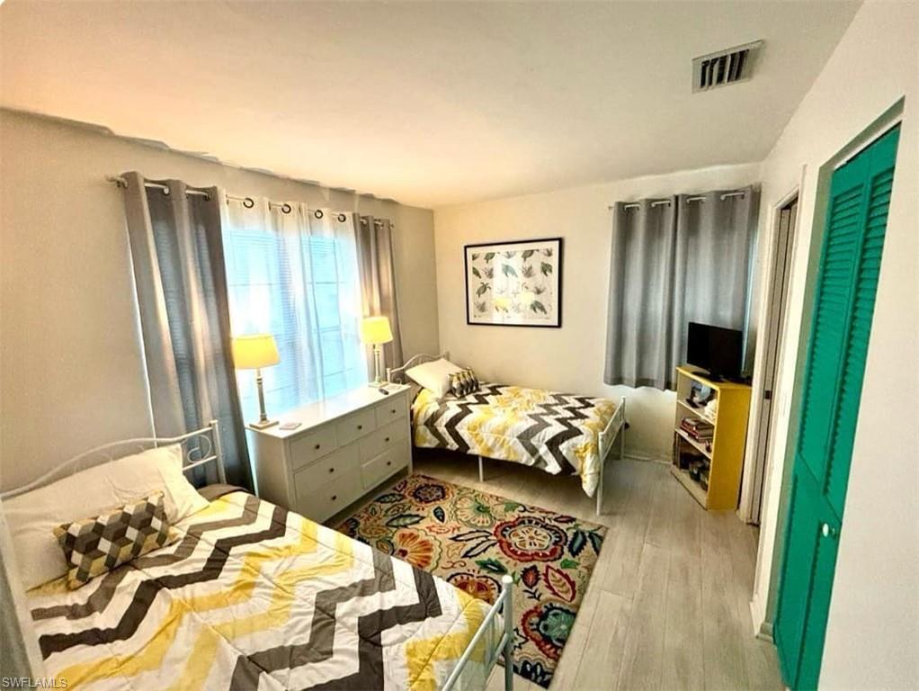 PINEHURST CONDOMINIUM - Residential Lease