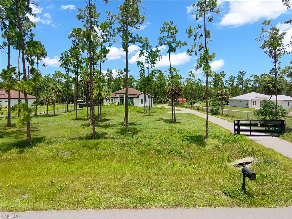 GOLDEN GATE ESTATES - Residential