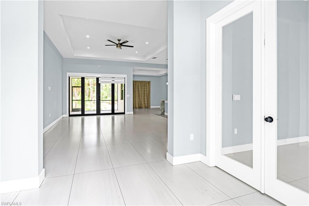 GOLDEN GATE ESTATES - Residential