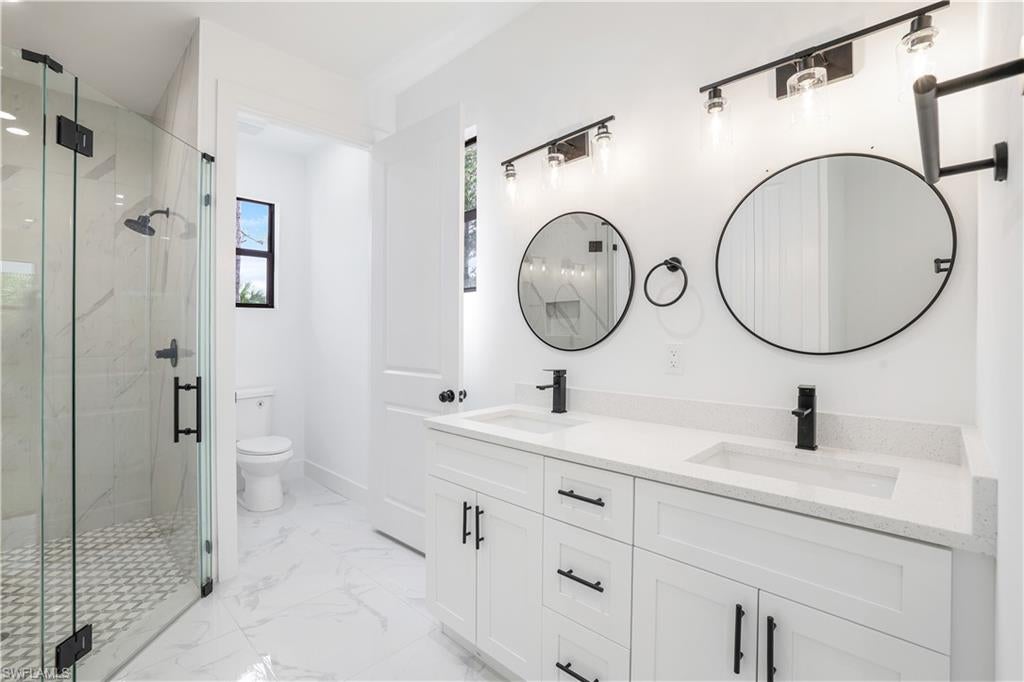 GOLDEN GATE ESTATES - Residential