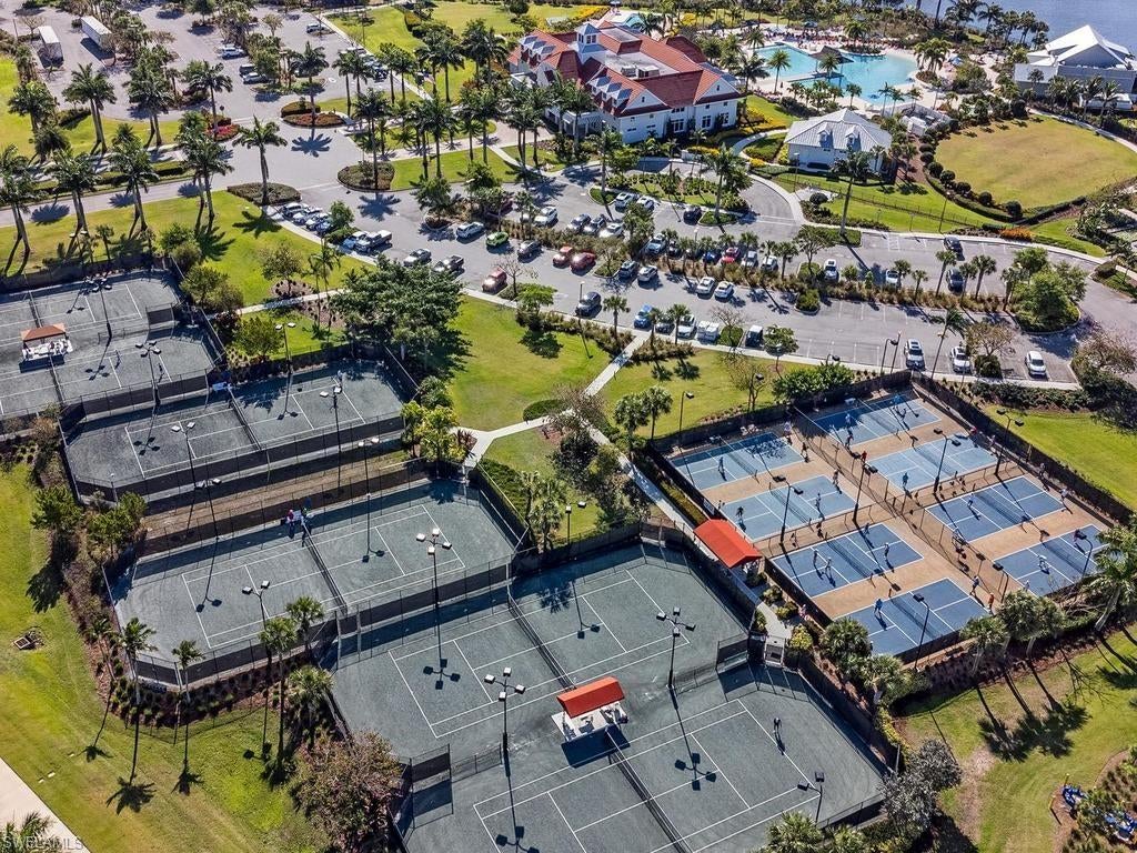 ISLES OF COLLIER PRESERVE - Residential