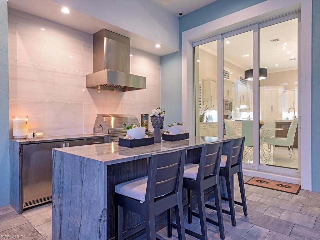ISLES OF COLLIER PRESERVE - Residential