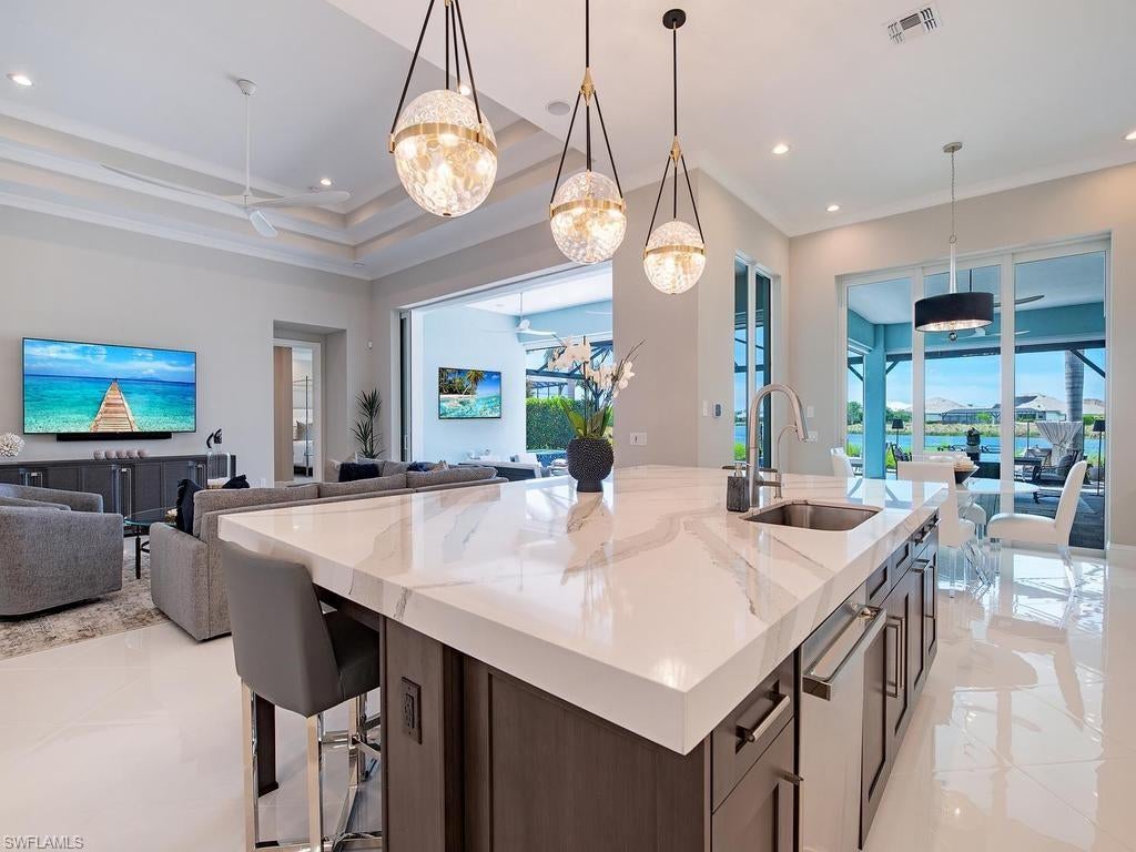 ISLES OF COLLIER PRESERVE - Residential