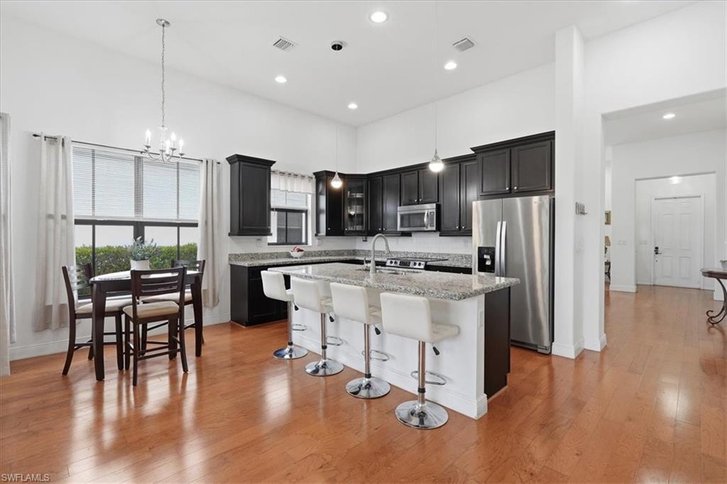 MAPLE RIDGE - Residential