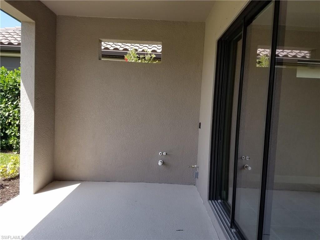 PEBBLE POINTE - Residential
