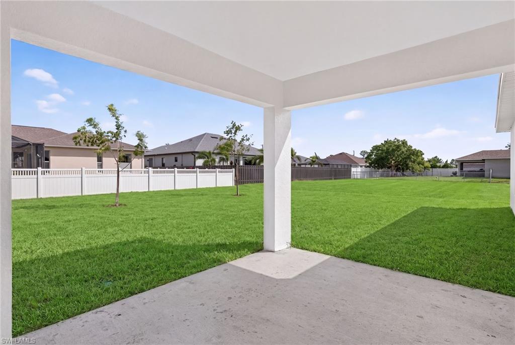 CAPE CORAL - Residential