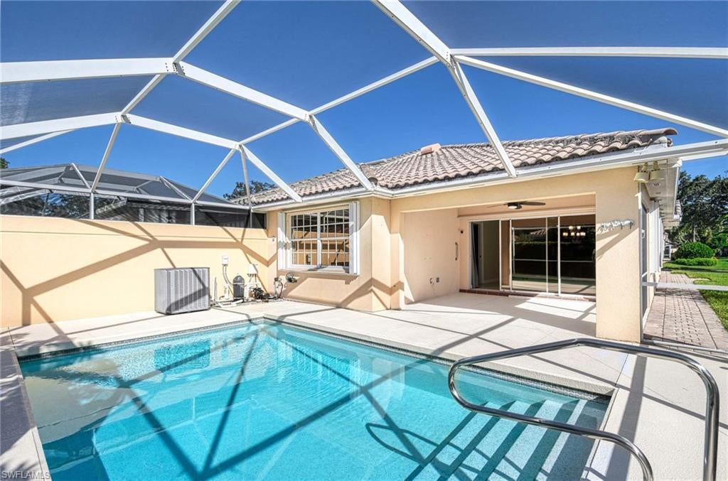 ISLAND WALK - Residential