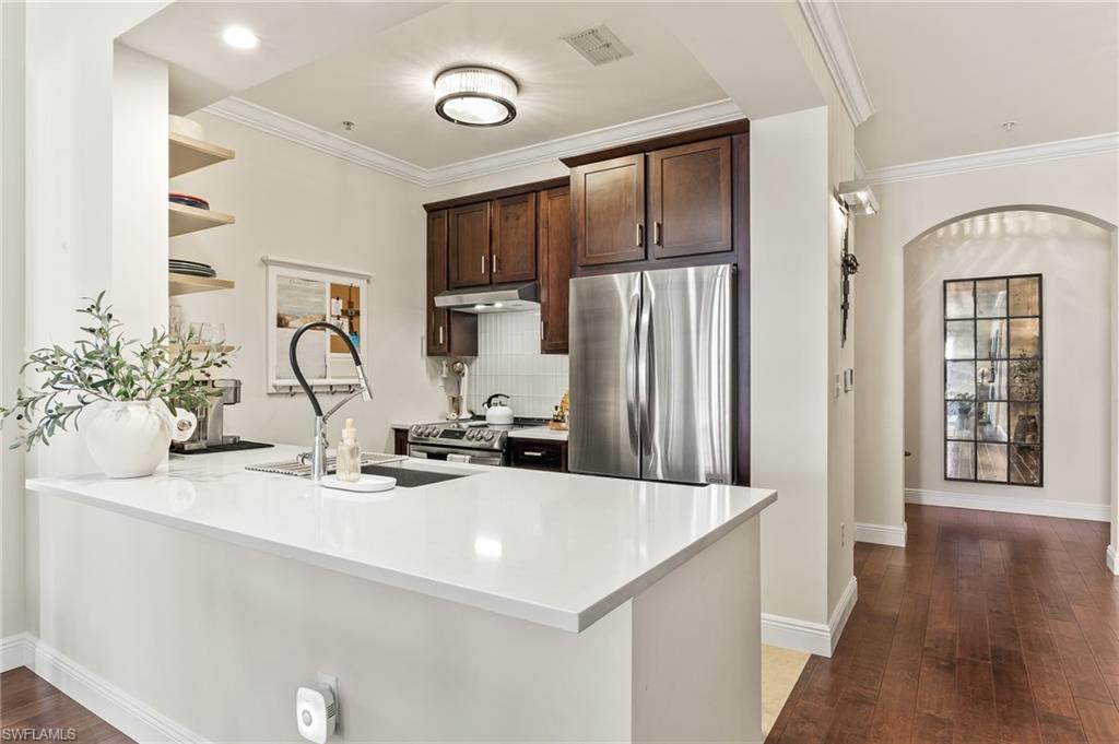 THE RESIDENCES AT COCONUT POINT - Residential