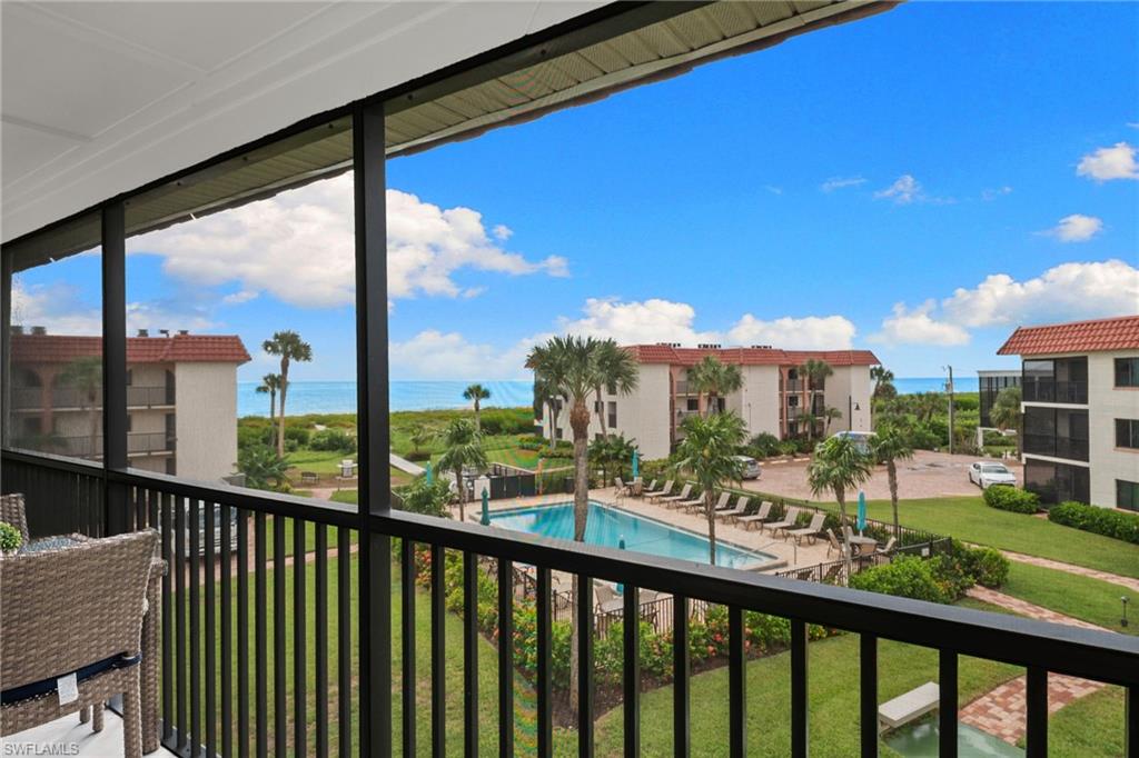 SANDALFOOT CONDOMINIUM - Residential