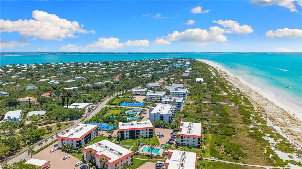 SANDALFOOT CONDOMINIUM - Residential