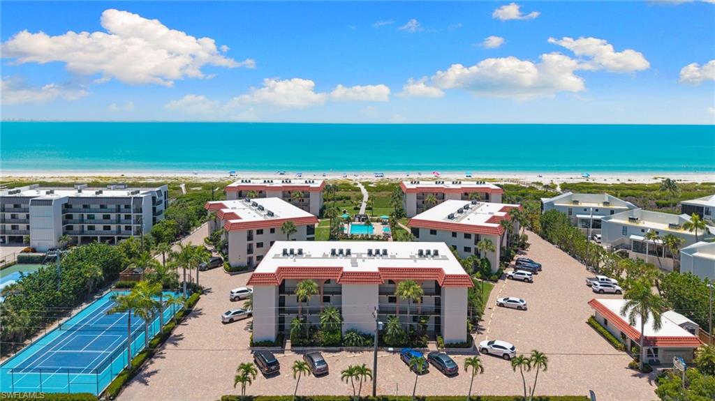 SANDALFOOT CONDOMINIUM - Residential