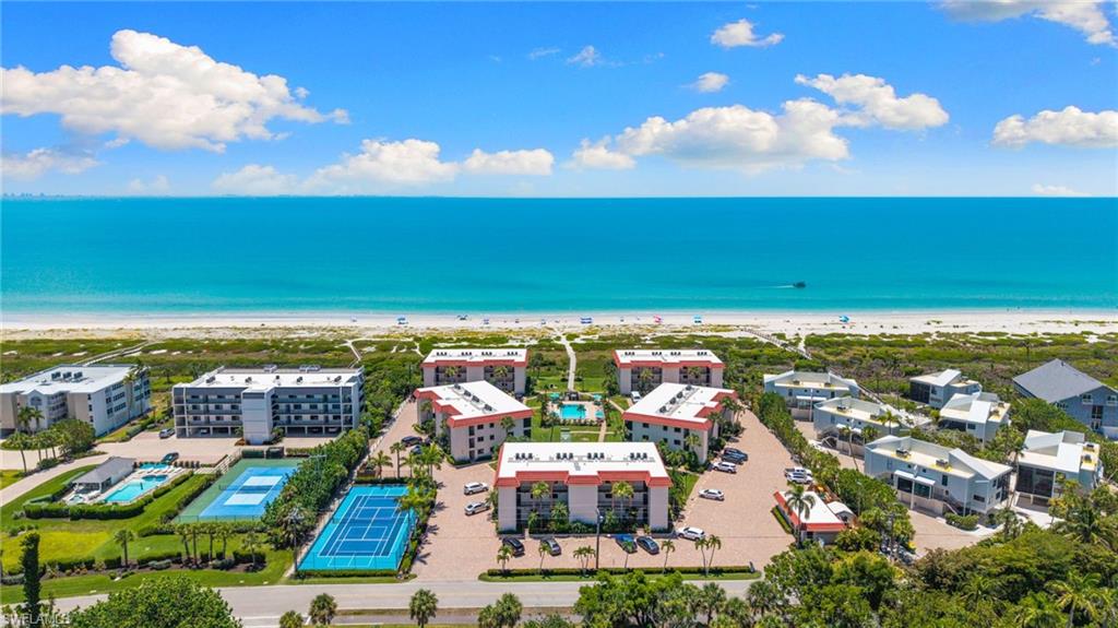SANDALFOOT CONDOMINIUM - Residential