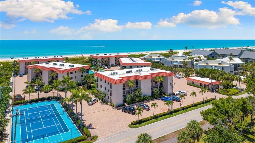 SANDALFOOT CONDOMINIUM - Residential