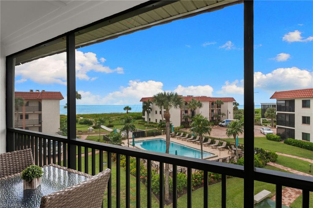 SANDALFOOT CONDOMINIUM - Residential