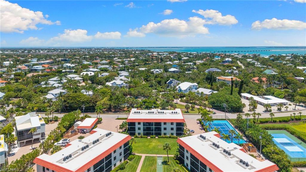 SANDALFOOT CONDOMINIUM - Residential