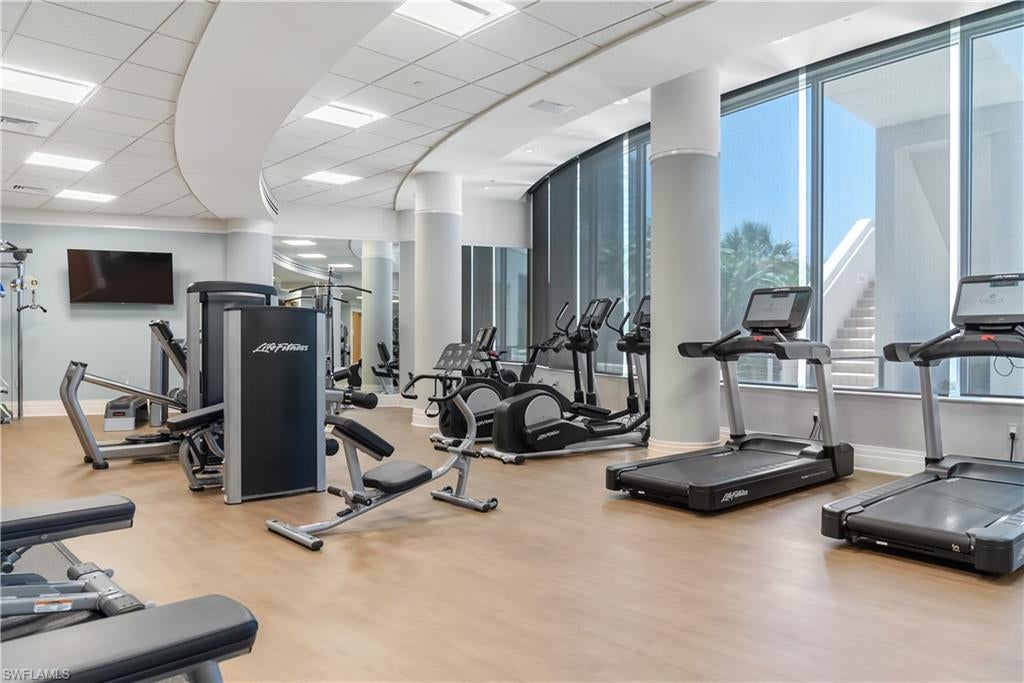ESTANCIA - Residential Lease