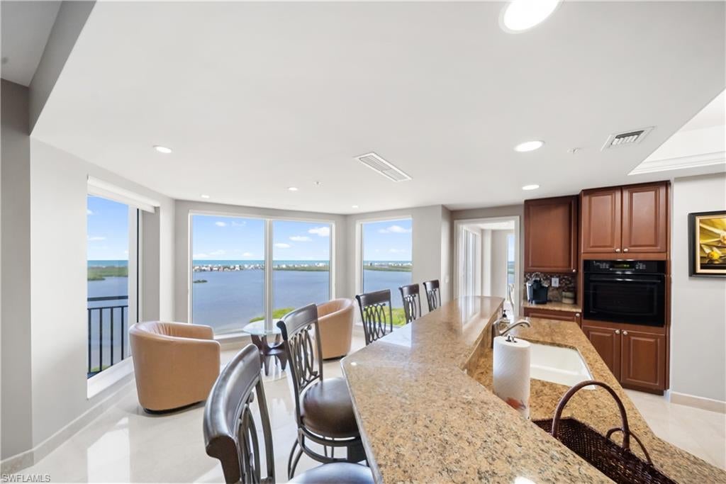 ESTANCIA - Residential Lease