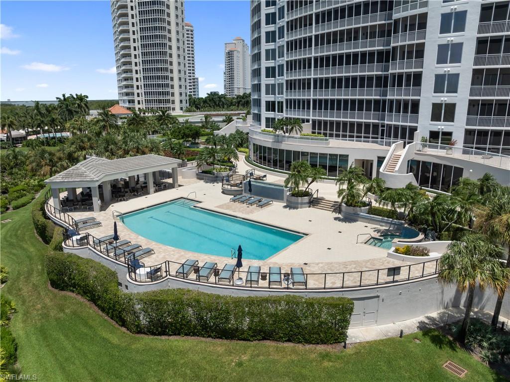 ESTANCIA - Residential Lease