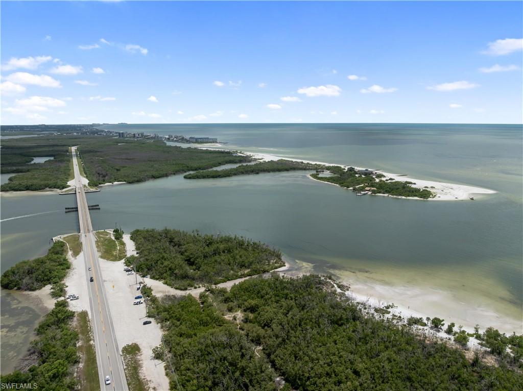 ESTANCIA - Residential Lease