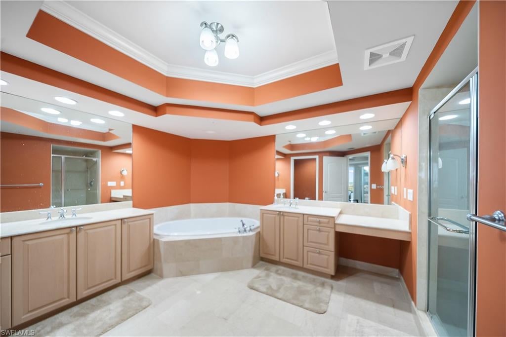 ESTANCIA - Residential Lease