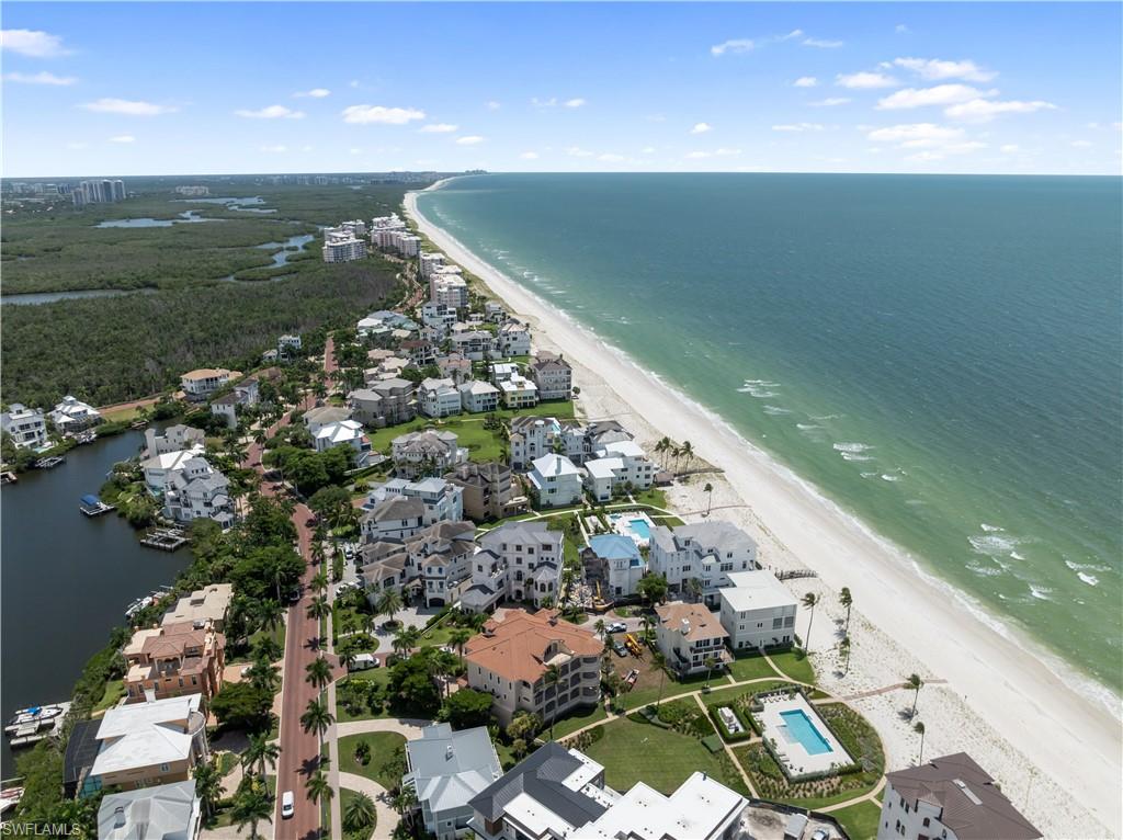 ESTANCIA - Residential Lease