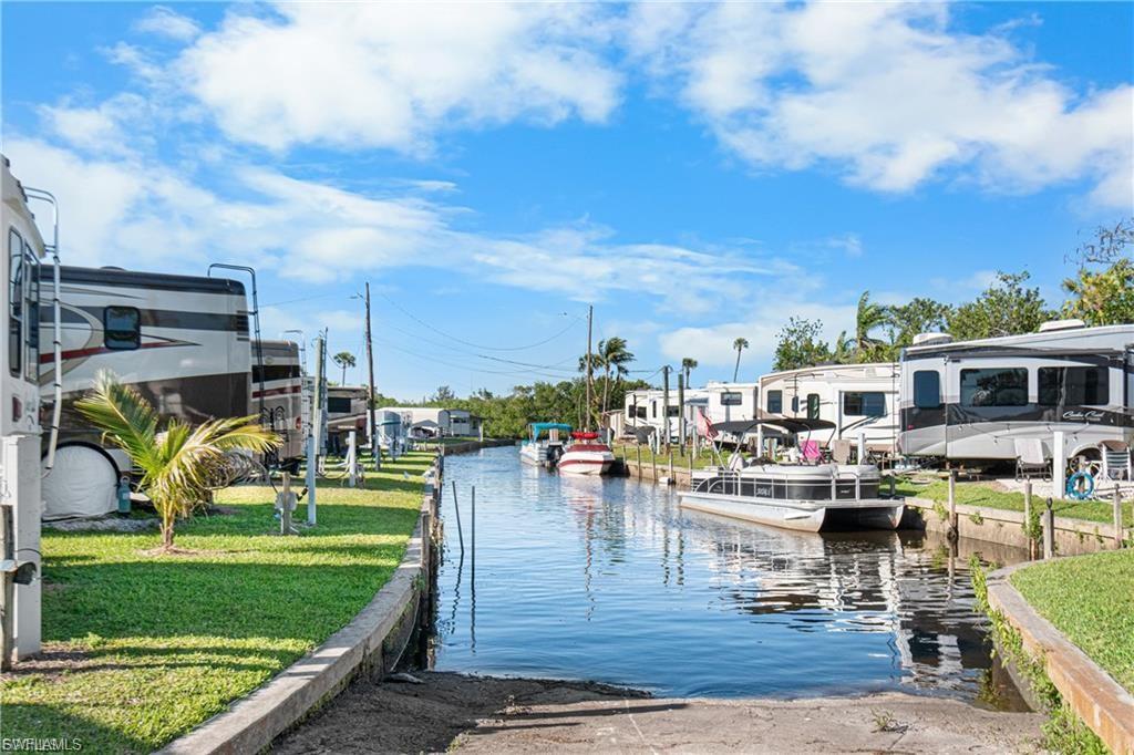 SUN-N-FUN MOBILE HOME VILLAGE - Residential