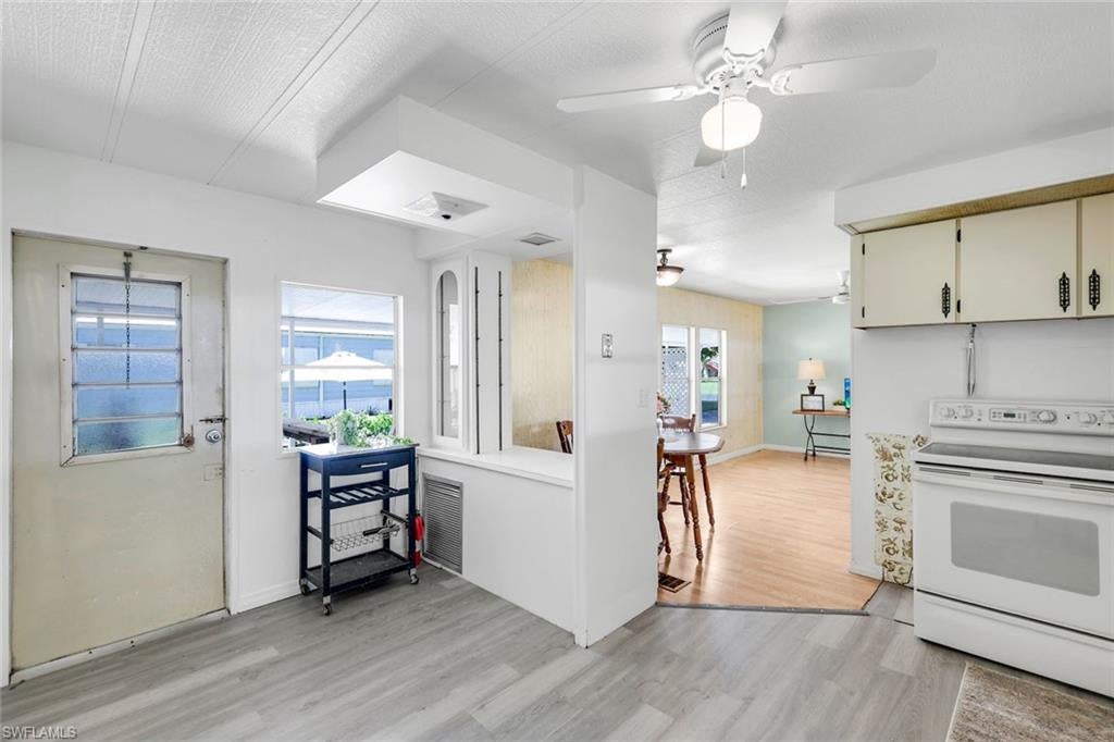 IMPERIAL BONITA ESTATES - Residential
