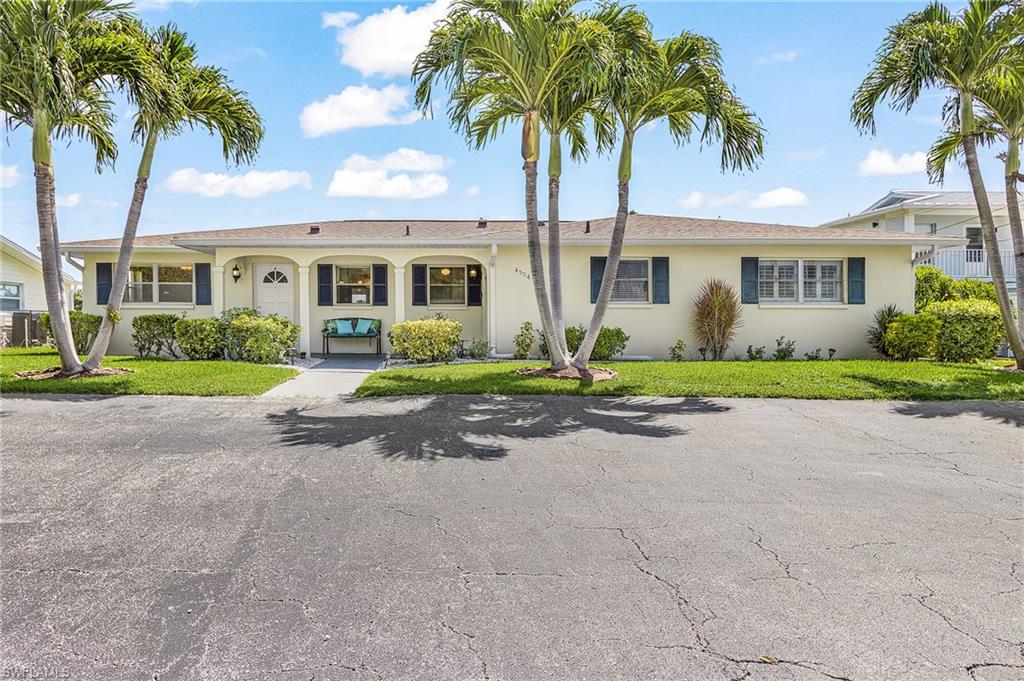 Amazing GULF ACCESS DUPLEX with a SOLAR heated POOL, each side 2bed, 2bath including large LAUNDRY ROOMS, KITCHEN with GRANITE COUNTER TOP, NEW ROOF, awesome location, HUGE FLORIDA ROOM LANAI on both sides including a Storage closet, CONCRETE DOCK for each side at the seawall, INTERSECTING WATER VIEW, UNIT A is unfurnished for annual renting, Water heater 2019, UNIT B IS FULLY FURNISHED and ready for seasonal RENTING, freshly painted, AC 2018, very quiet neighborhood and close to downtown, NO FLOODING DURING ANY STORMS!! TRANSFERRABLE FLOOD INSURANCE!!