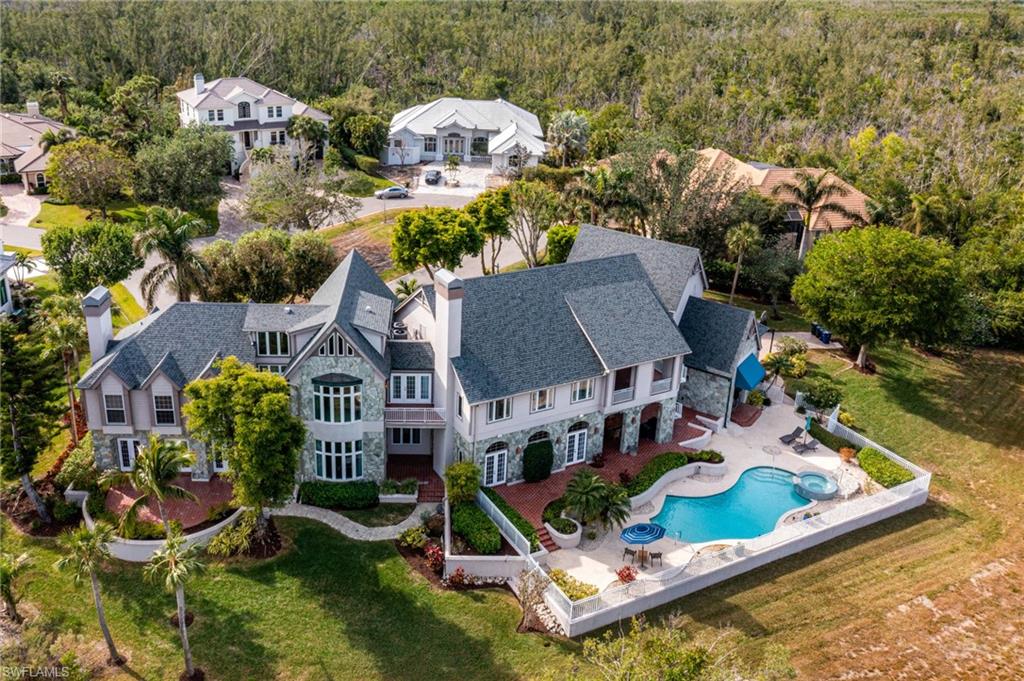 ST. CHARLES HARBOUR - Residential