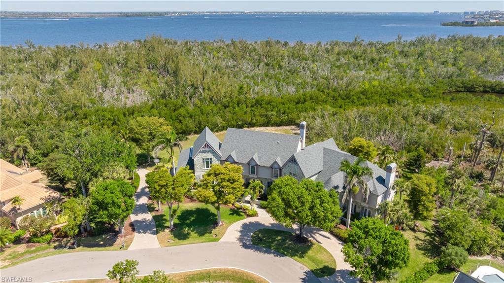 ST. CHARLES HARBOUR - Residential