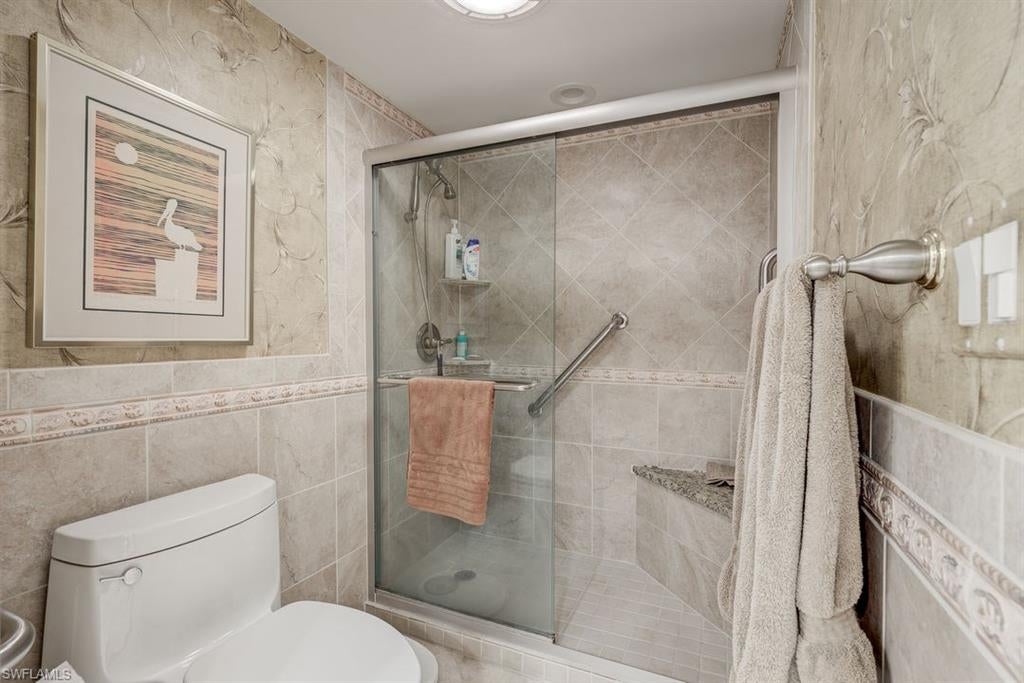CRECIENTE CONDO SOUTH - Residential