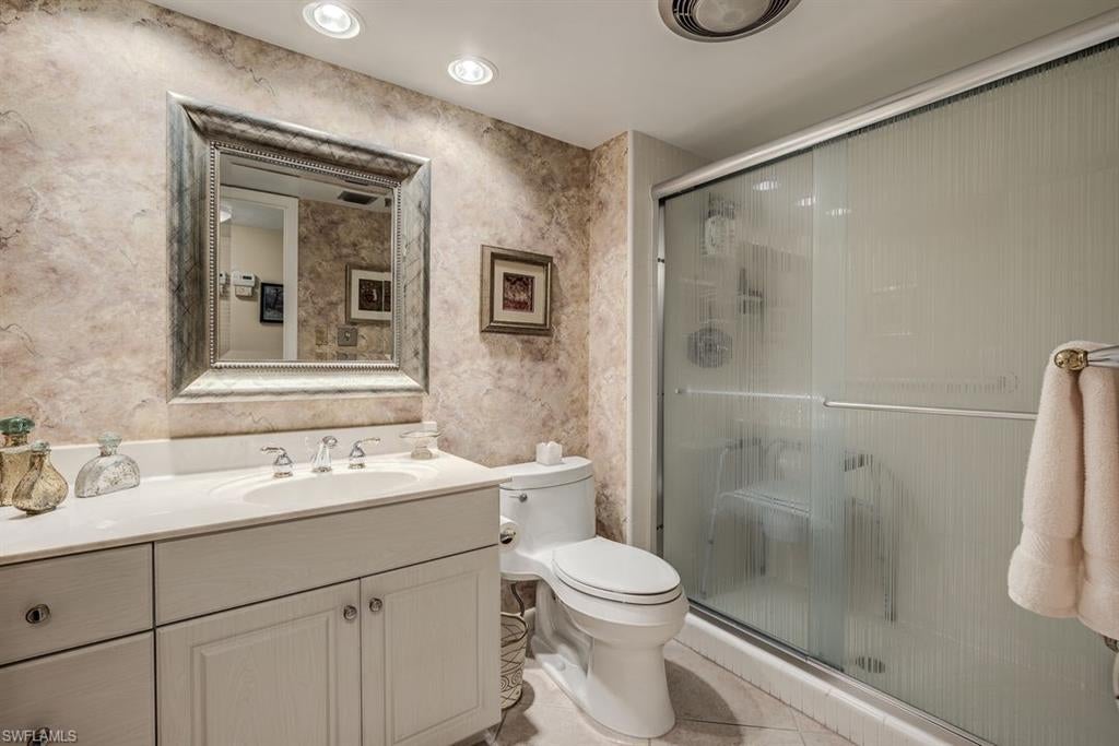 CRECIENTE CONDO SOUTH - Residential