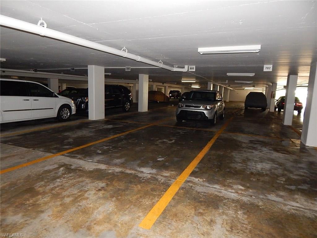 CRECIENTE CONDO SOUTH - Residential