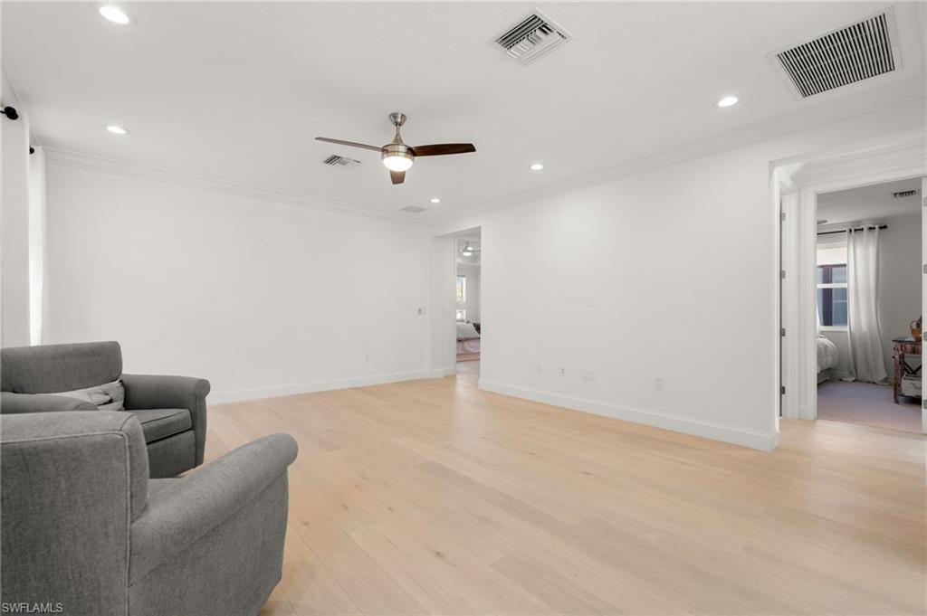 NAPLES PARK - Residential