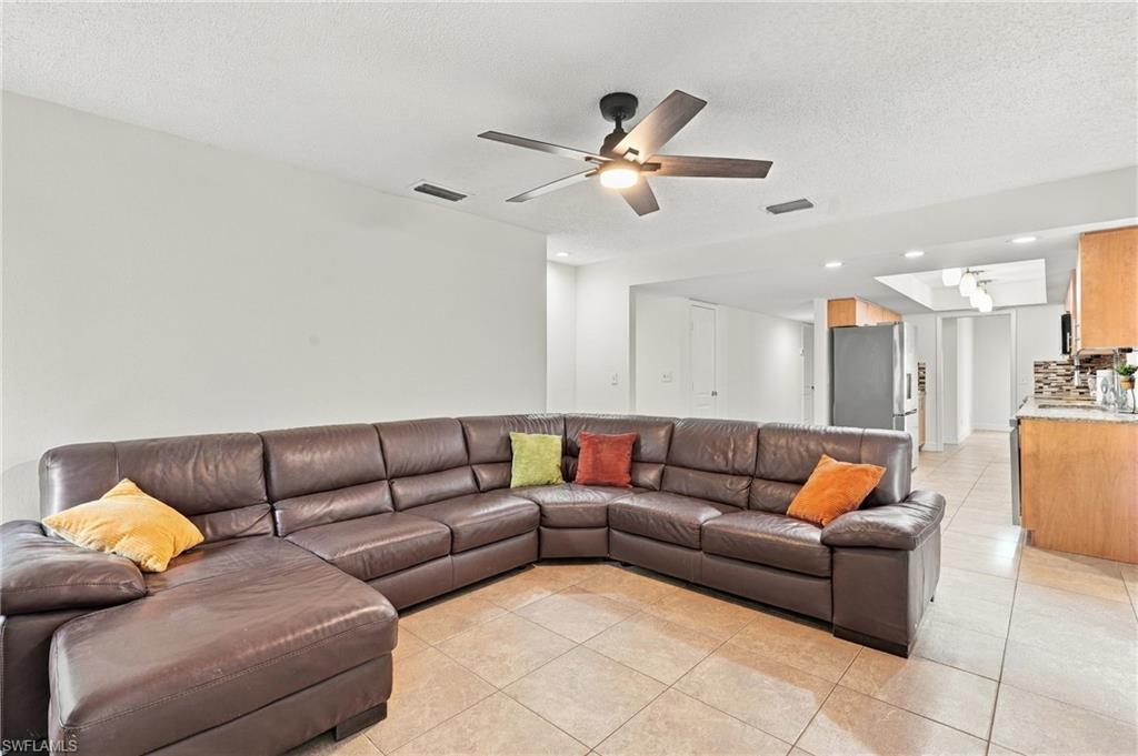 WHISKEY CREEK - Residential