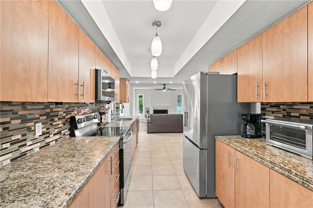 WHISKEY CREEK - Residential