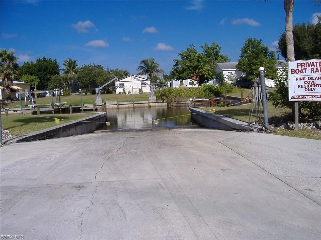 PINE ISLAND COVE - Residential