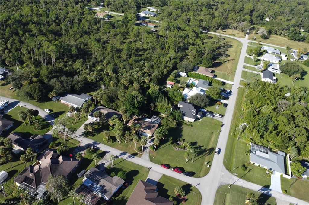 YACHT CLUB COLONY - Residential