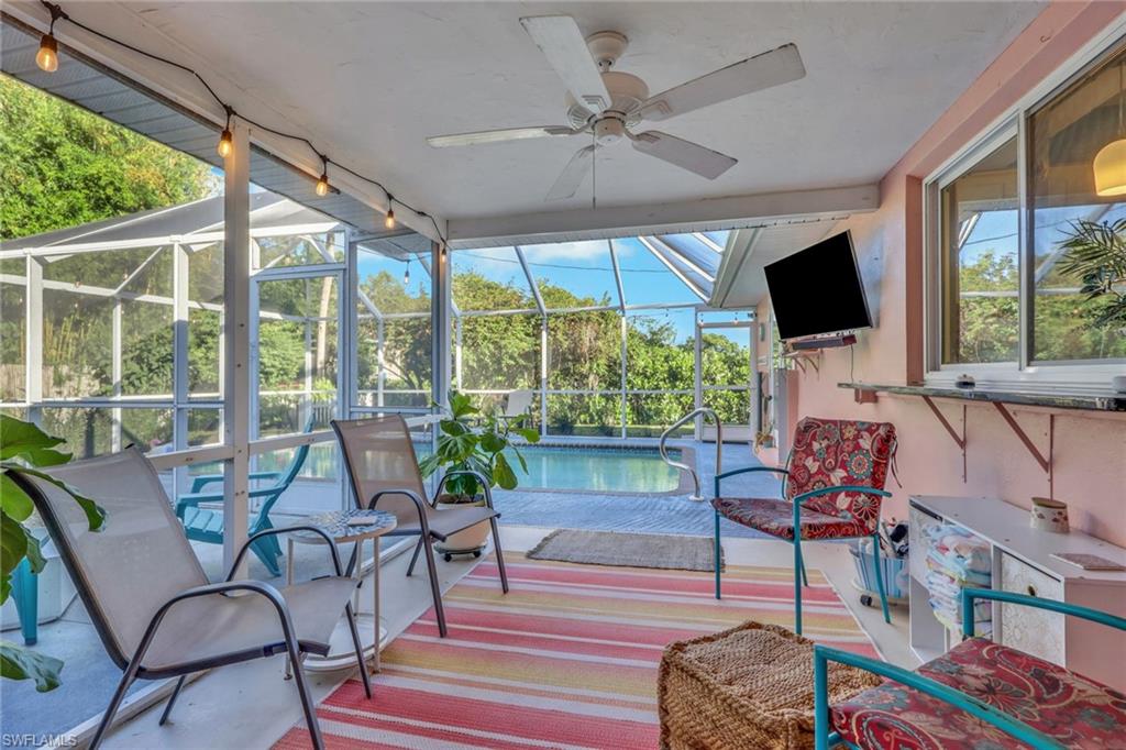 YACHT CLUB COLONY - Residential