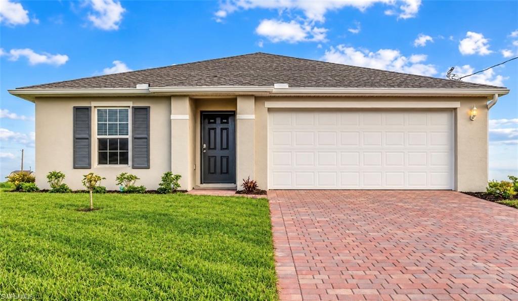 Discover this beautiful home, built in 2023, situated on an oversized lot with no HOA! Designed for modern living, the property features a bright and functional layout, attractive finishes, and ample outdoor space for entertaining, recreation, or future improvements. Conveniently located near LaBelle schools, Walmart, shopping, restaurants, and essential services, with easy access to State Roads 29 and 82. Its strategic location also provides convenient access to Fort Myers and Immokalee. This move-in-ready home offers the perfect combination of modern comfort, space, freedom, and convenience!