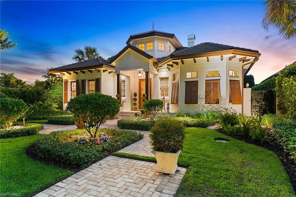 OLDE NAPLES - Residential