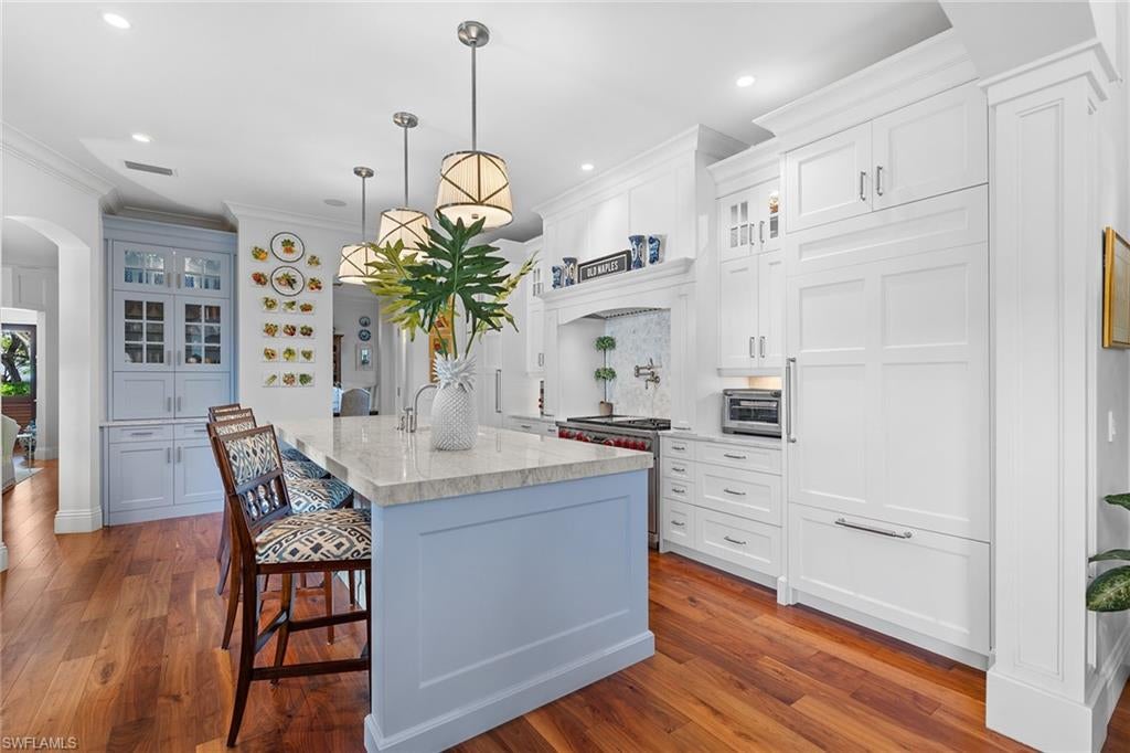 OLDE NAPLES - Residential