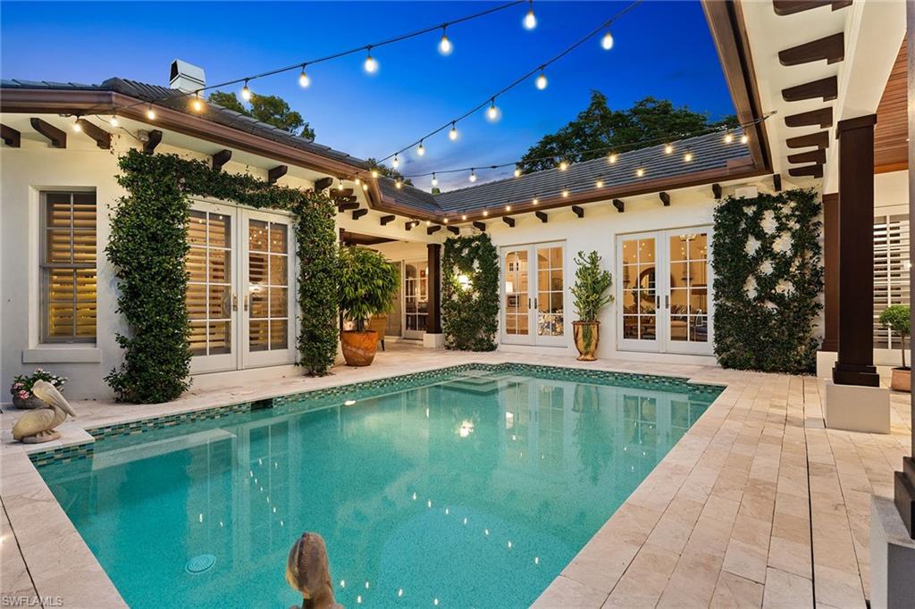 OLDE NAPLES - Residential