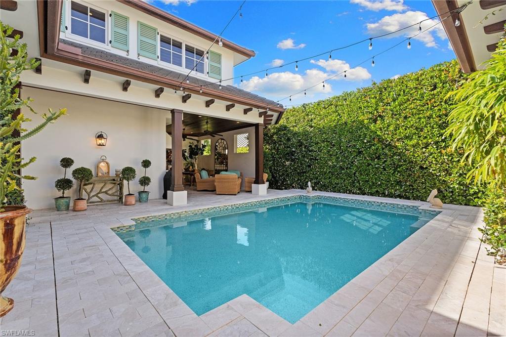 OLDE NAPLES - Residential