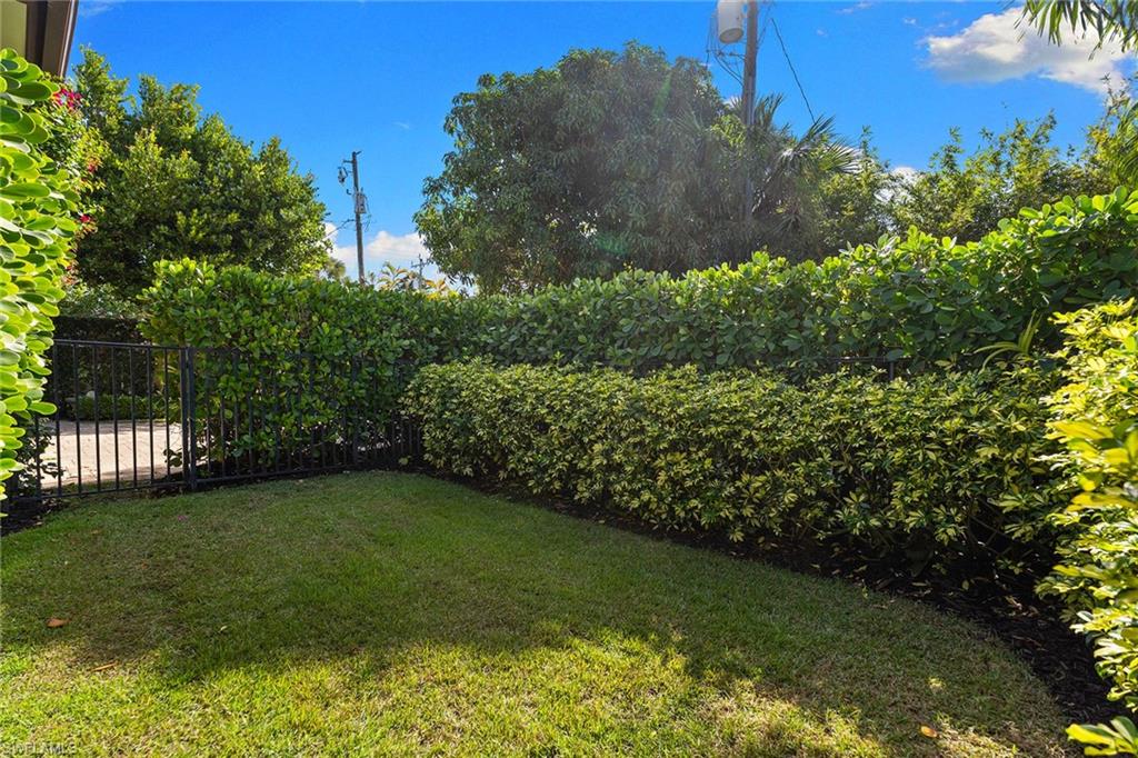 OLDE NAPLES - Residential