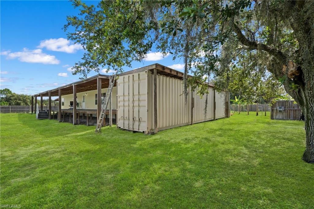 MONTURA RANCH ESTATES - Residential