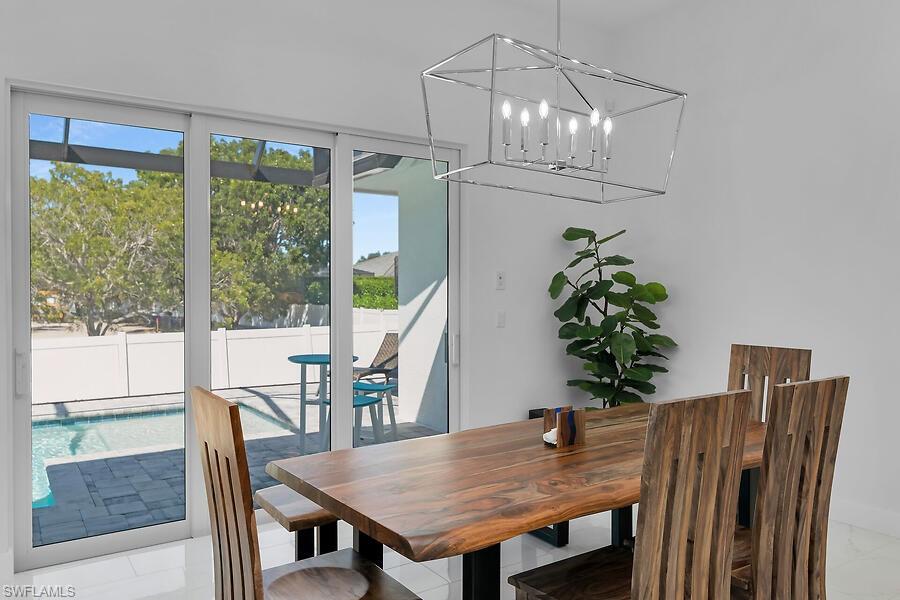 MARCO BEACH - Residential